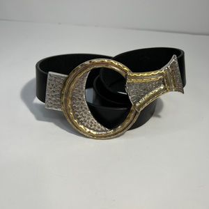 Chicos Black Genuine Leather Adjustable Belt Silver Gold Hook Closure Buckle M/L